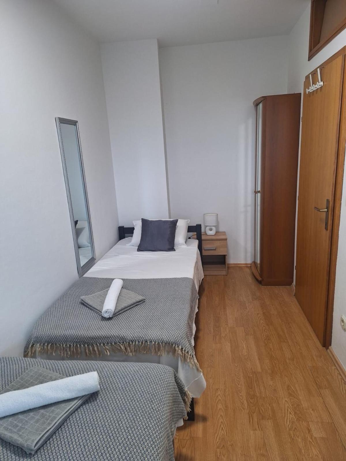 Apartment Tre Strade Baška Voda Exteriér fotografie